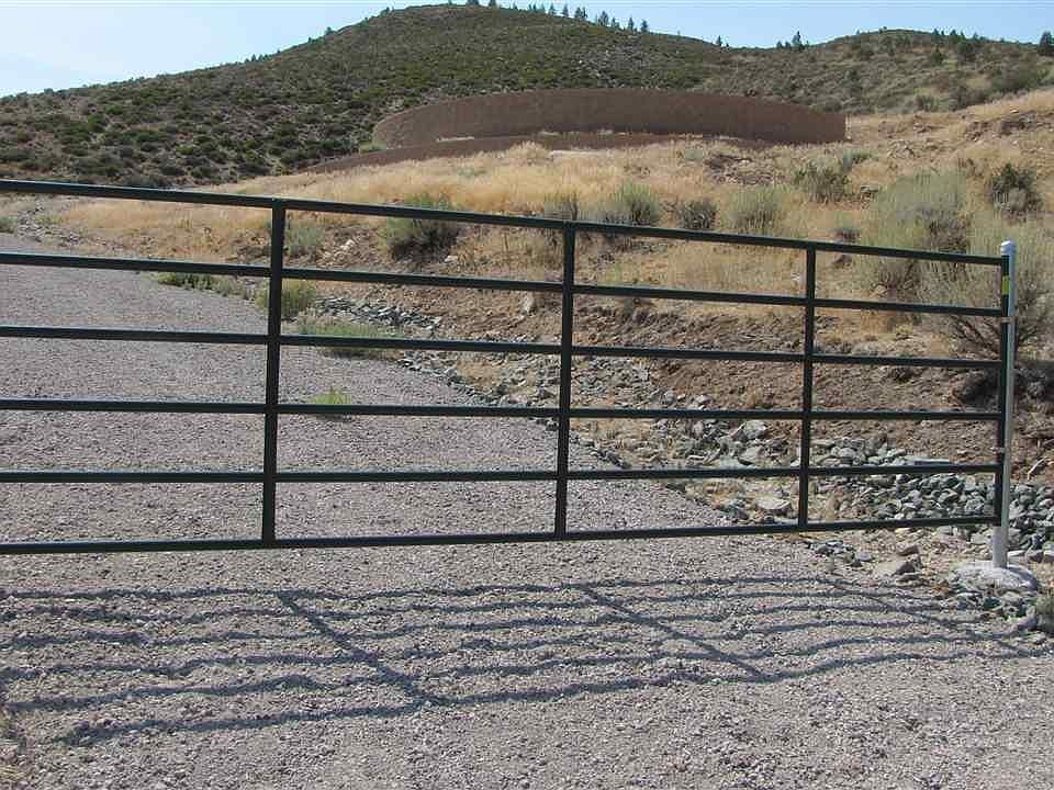 2nd image of 400 Ponderosa Point Dr
