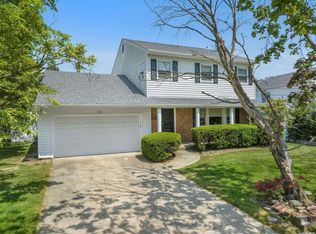 10 Halyard Rd, Valley Stream, NY 11581