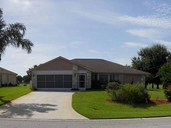 1st image of 282 Rotonda Cir