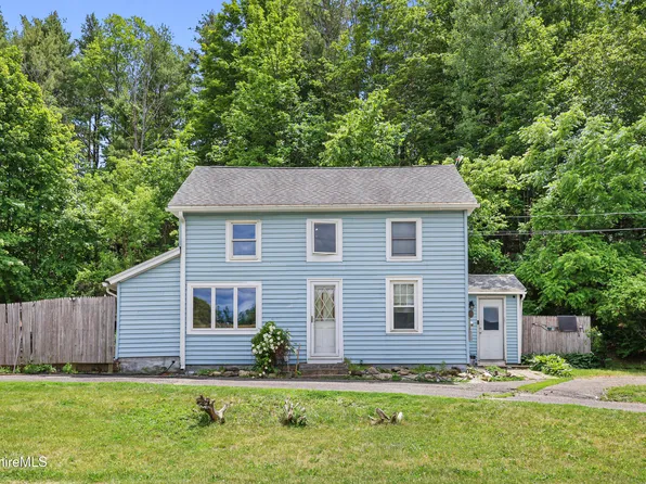 174 Wells Rd, Cheshire, MA 01225