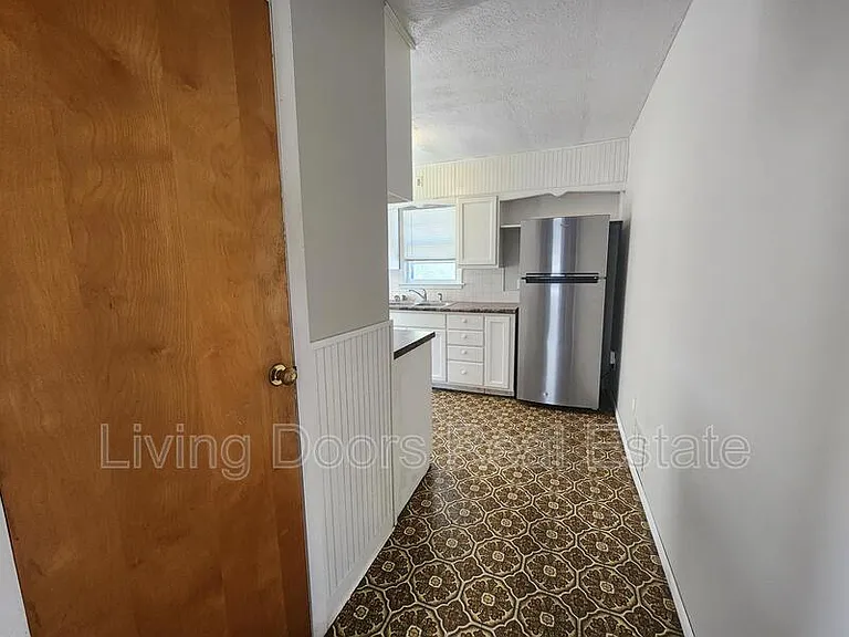 3701 Lewis Ave — Photo 14
