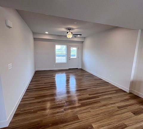 4th image of 913 Green Mill Rd #3
