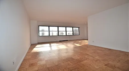 Rented by Manhattan Realty Group