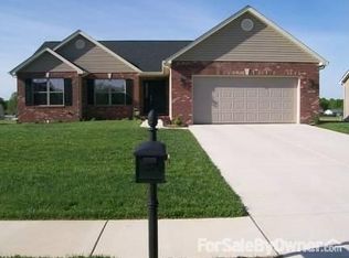 1183 Marien Dr, Columbia, IL 62236