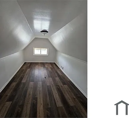 4 bed, $2,400 — Photo 4