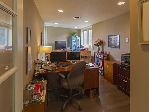 5th image of 700 W 7th Ave Unit 608