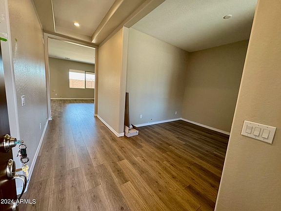 5th image of 4825 W STARGAZER Place