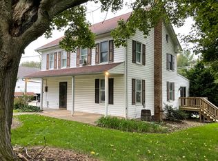 2670 Springwood Rd, York, PA 17402