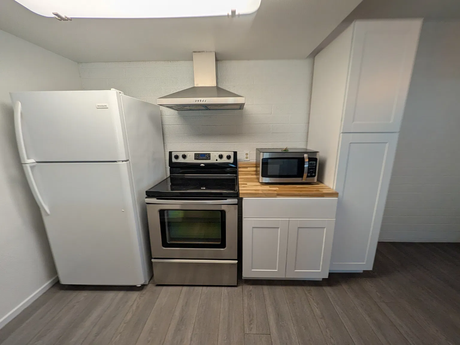 8406 E Roosevelt Street — Photo 3