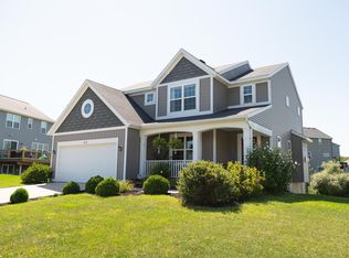 645 Orchard Ct NE, Rockford, MI 49341