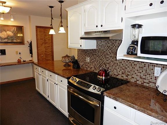 5th image of 4235 Marwood Dr
