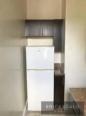 Rented by BRICK & GALO REALTY CORP | media 5