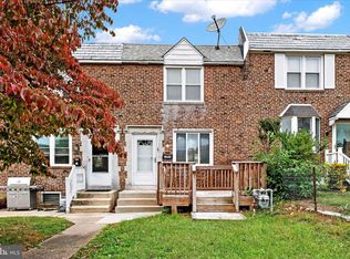 5203 Westbrook Dr, Clifton Heights, PA 19018