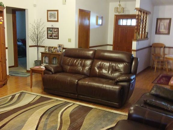18 x 33 Great room