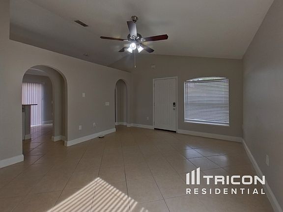 4th image of 1729 Burnham Ct