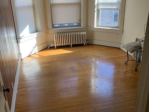 5th image of 63 N 4th St Suite 301
