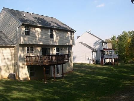 2nd image of 3613 Carlyle Ct