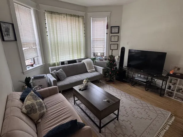219 Harvard Ave APT 3, Allston, MA 02134