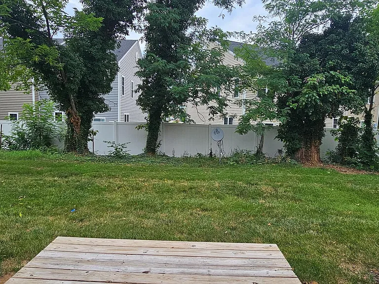 222 E Whitlock Ave — Photo 15