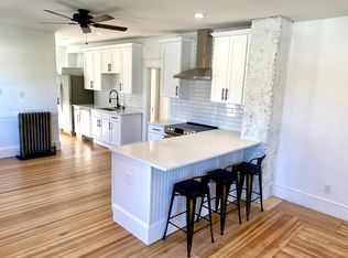 108 Moore St, Agawam, MA 01001