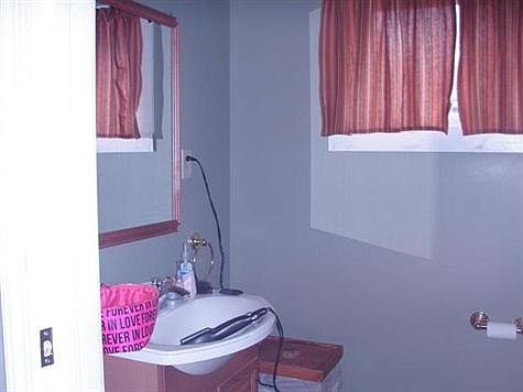 5th image of 544 N Shiawassee St #1