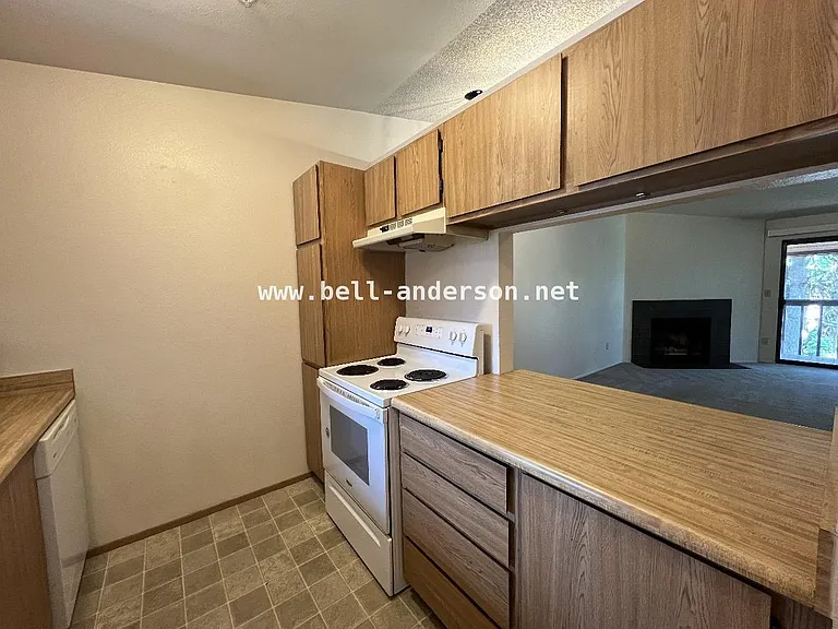 3438 I St NE #P303 — Photo 8