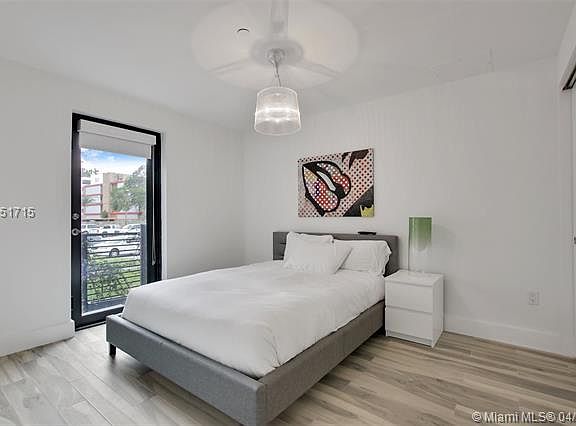 9900 Bay Harbor Townhomes