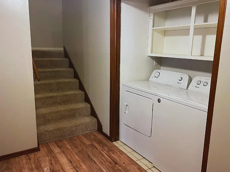 3411 Cameron Ct — Photo 8