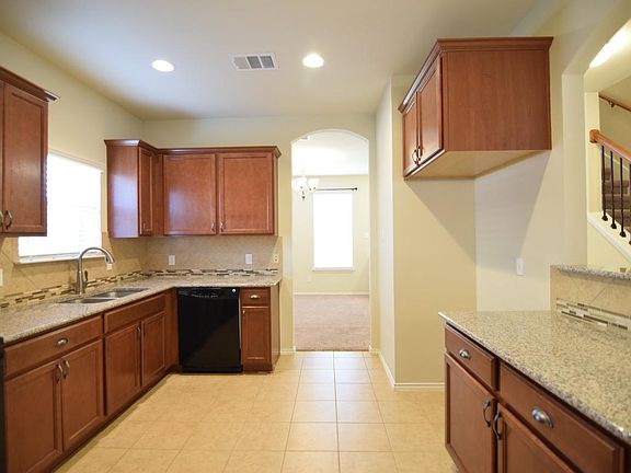 5th image of 4809 Birmingham Cir