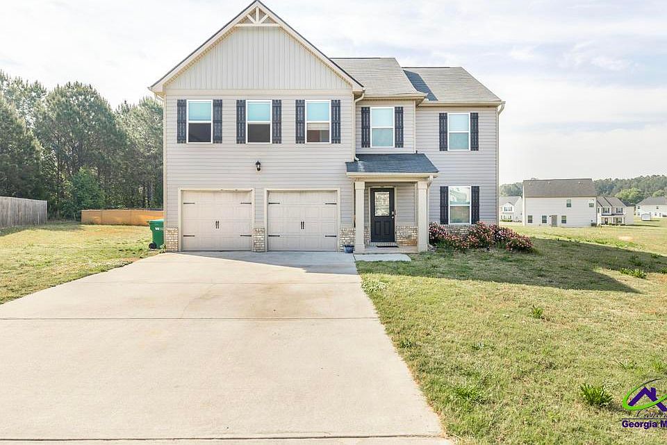 1st image of 102 Clarks Ct