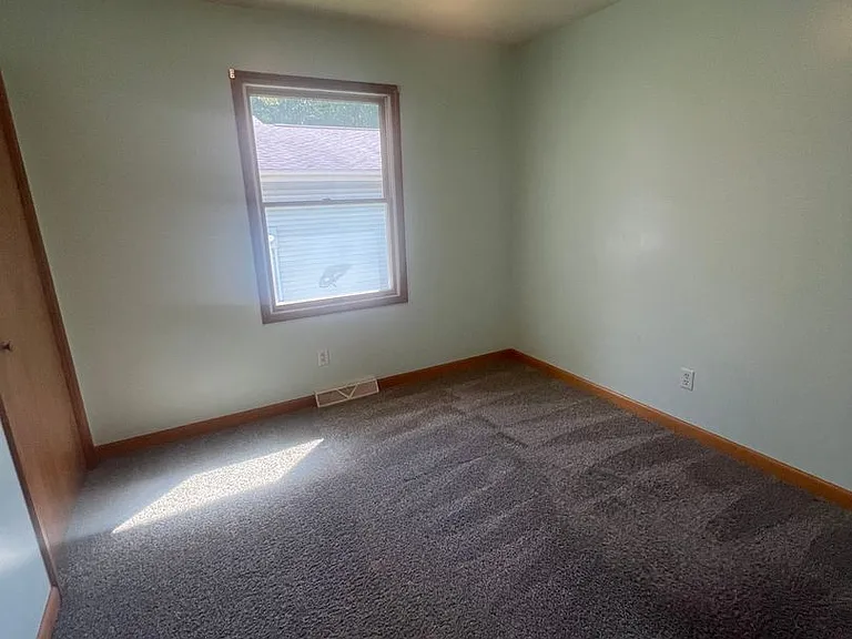 2812 Biscayne Dr — Photo 6