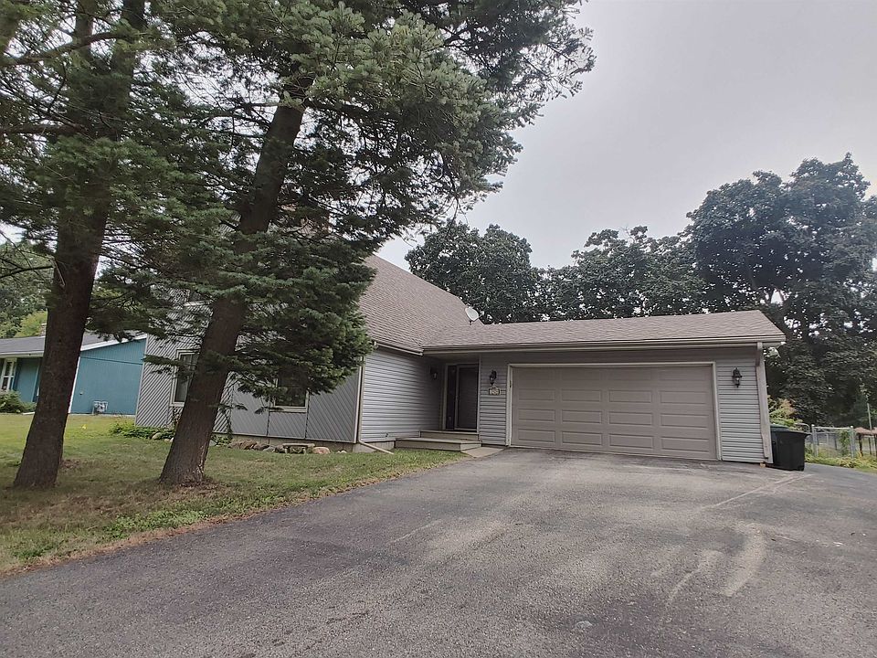 1924 Arnold Ave, Rockford, IL 61108 Zillow
