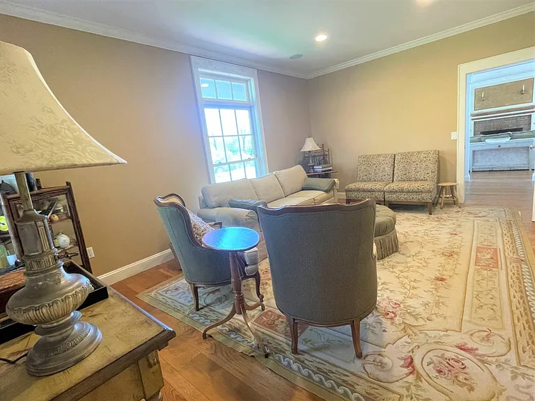 111 Cove Hollow Rd — Photo 15