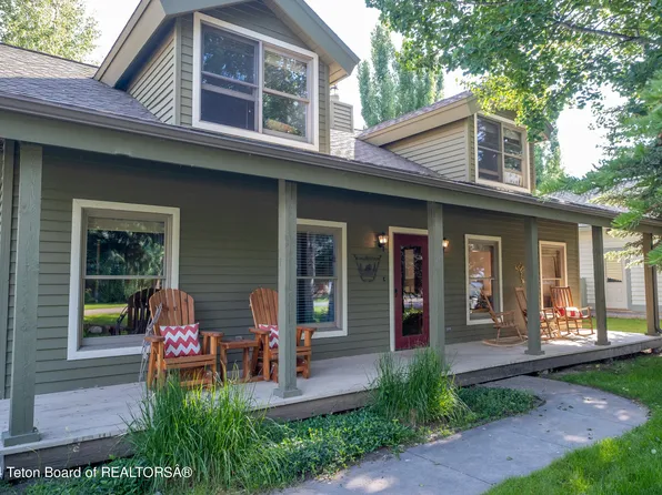 1930 W Homestead Dr, Jackson, WY 83001