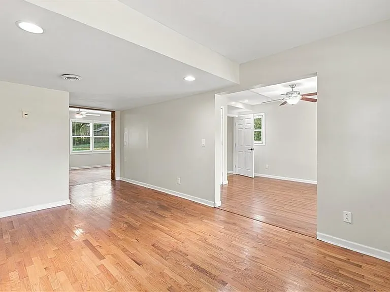 6776 Tilton Ln — Photo 16