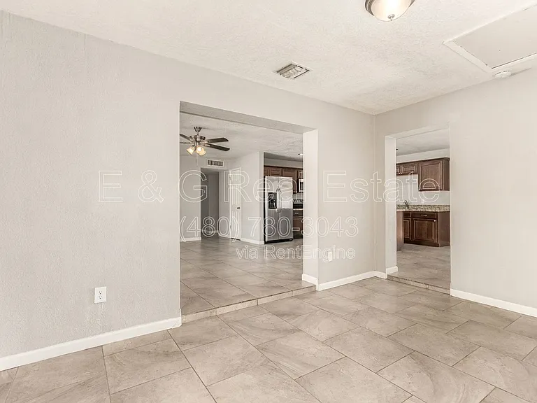 1708 N Daffodil St — Photo 7
