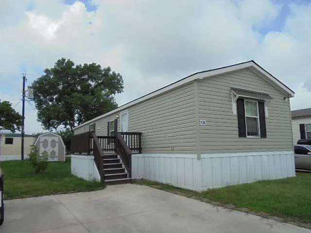 Brookside Village — Photo 12