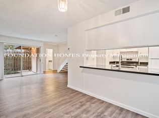 67 Roundtree Blvd, San Rafael, CA 94903