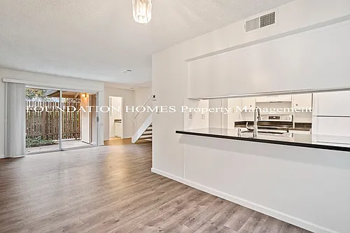 67 Roundtree Blvd Photo 1
