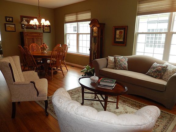 4th image of 21235 Barth Pond Ln