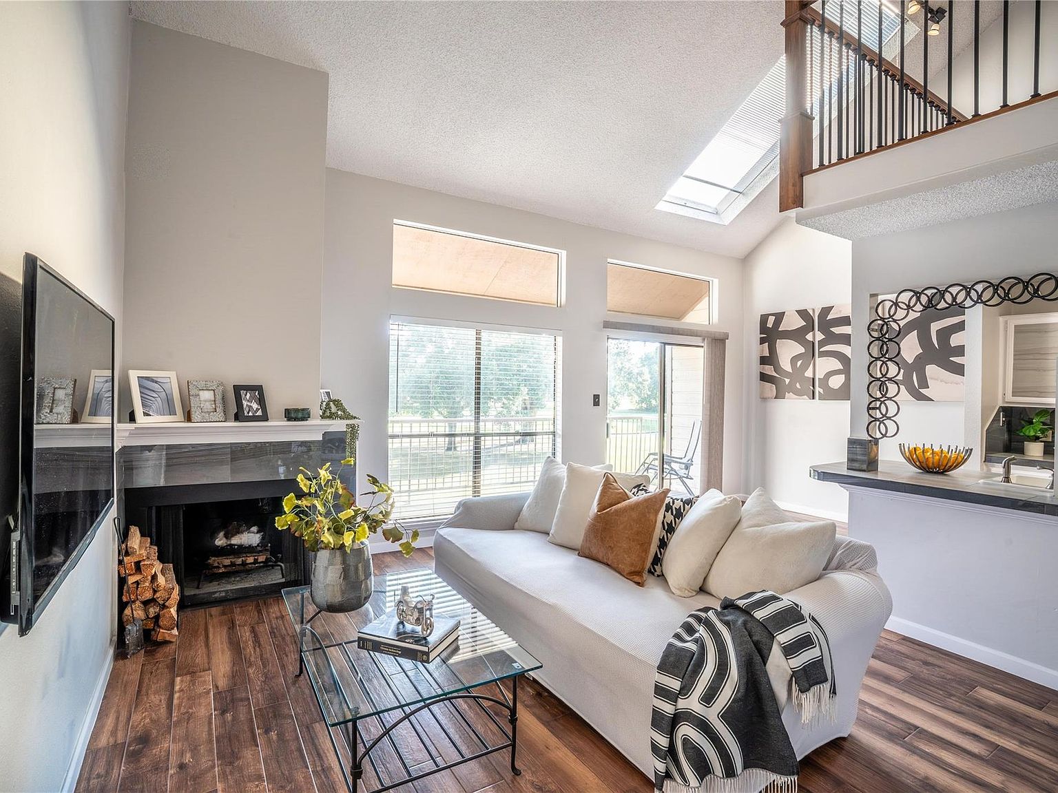 8411 Sands Point Dr #18