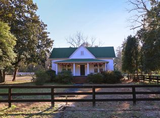 806 Bethesda Ave, Aberdeen, NC 28315