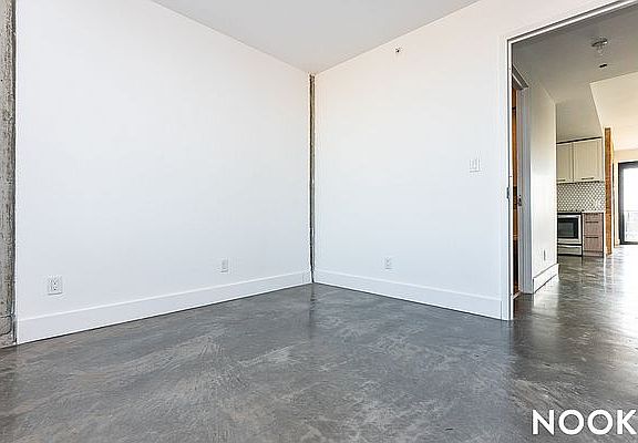 3rd image of 1530 Fulton St #8G