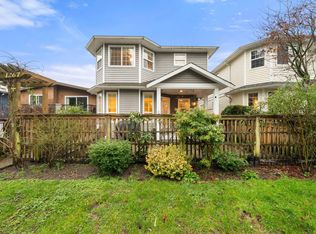 1263 W 16th St, North Vancouver, BC V7P 1R5
