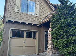 2119 NW Village Cir, Portland, OR 97229