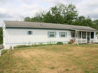 592 Abel Colony Rd, Wind Gap, PA 18091