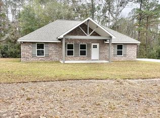 84 Matthews Rd, Carriere, MS 39426