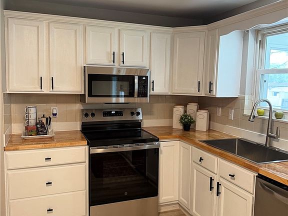 4th image of 4609 Olive Rd