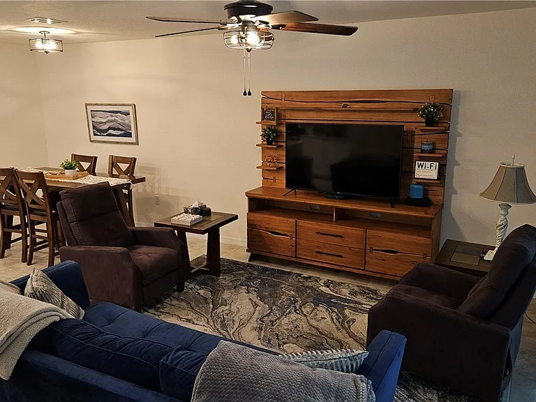 14031 Oviedo Pl — Photo 10