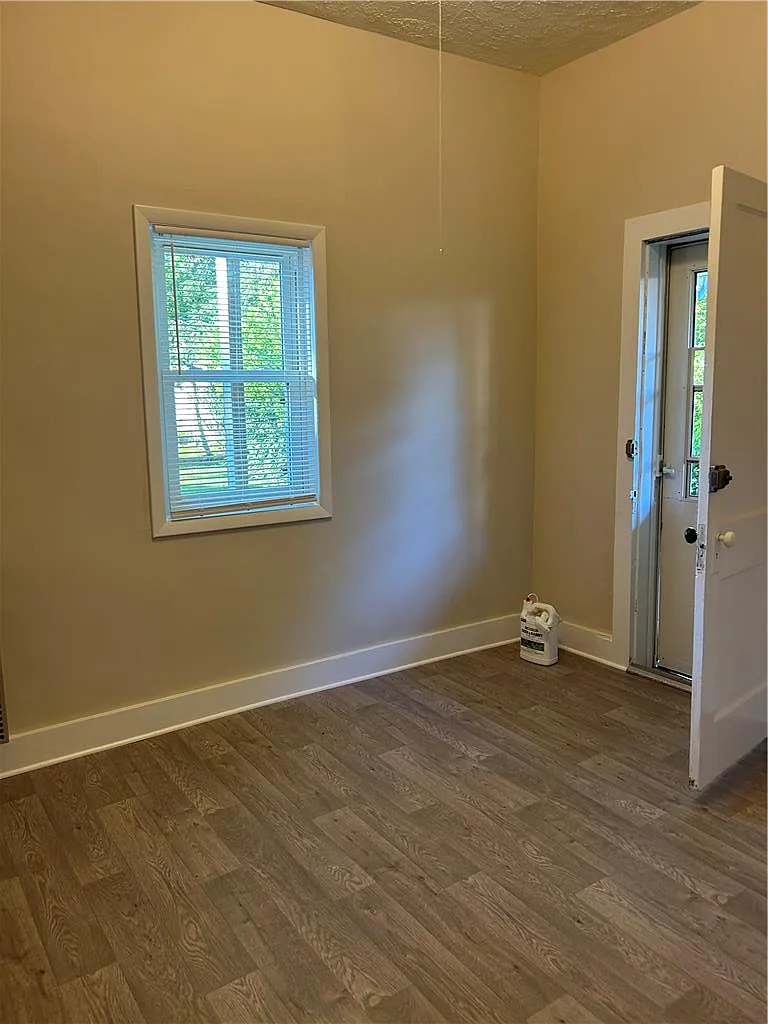 1 bed, 1.0 bath, 688 sqft, $1,400 — Photo 4